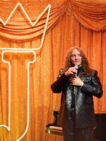 Lehullott a lepel, Zámbó Jimmy-emlékhelynek és interaktív szelfiparadicsomnak sem utolsó a budapesti Madame Tussauds