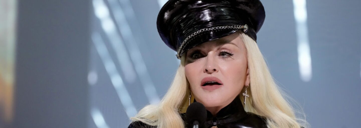 Madonna élő adásban szívott fel valamit az orrába