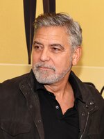 Már George Clooney is Joe Biden visszalépését szorgalmazza