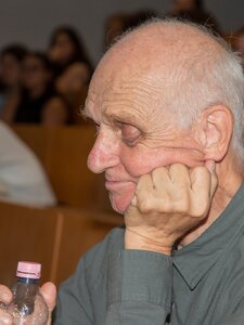 Meghalt György Péter esztéta, médiakutató