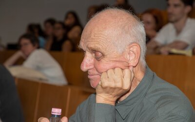 Meghalt György Péter esztéta, médiakutató