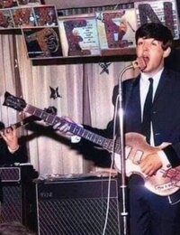 Megtalálták Paul McCartney 51 éve ellopott gitárját, ez lehet a valaha volt legdrágább hangszer