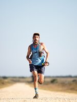 Mi értelme van kétszer körbefutni a Balatont? – Ezek az ultrafutók különleges motivációi