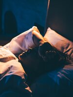 Miért ébredünk fel minden éjjel ugyanakkor?