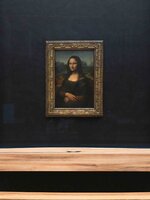 Mona Lisának saját postaládája van, a Sikolyon pedig különös mondat van elrejtve: fun factek híres festményekről 