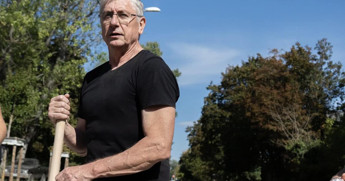 Nyugdíjba vonultak Gyurcsány Ferenc közösségi oldalai
