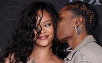 Olvad az internet: Rihanna és A$AP Rocky egy cuki TikTok-videóban mutatja be közös gyermeküket