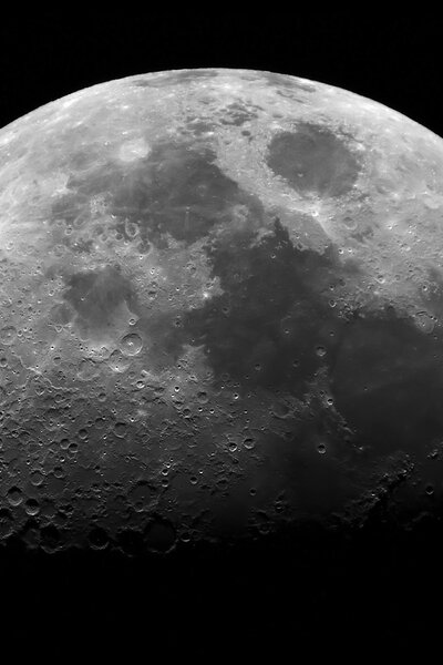 Óriási barlangot találtak a Holdon, becuccolhat a NASA