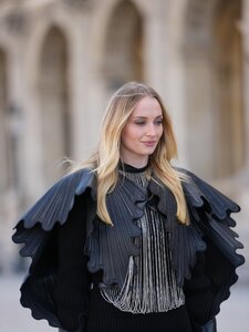 Összejöhetett Sophie Turner és a Coldplay énekese