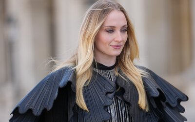 Összejöhetett Sophie Turner és a Coldplay énekese