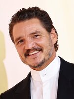 Pedro Pascal legújabb filmjében (szó szerint) lóháton vágtat a férfiak szívébe