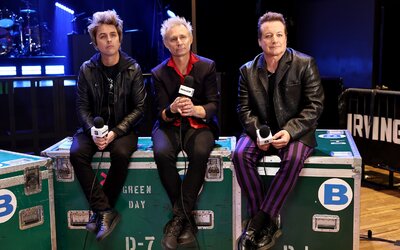 Playback Péntek: Green Day, Palaye Royale, Cassyette és Bleachers a hét megjelenései között