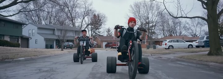 REFRESHER-KVÍZ: te felismered ezeket a híres videóklipeket egyetlen képkockából?