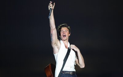 Shawn Mendes egy koncert közben vallott a szexualitásáról