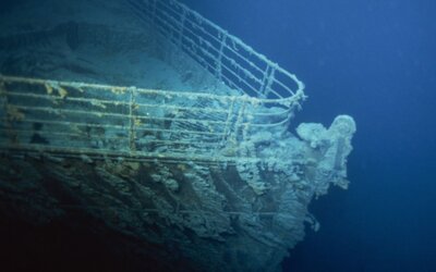 Turistákkal a fedélzetén eltűnt egy Titanic felé tartó tengeralattjáró