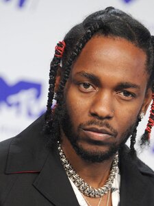 Új dalt droppolt Kendrick Lamar, ráadásul egy rokonával