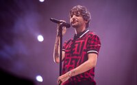 Ünnepnap a One Direction-fanoknak: Louis Tomlinson dokumentumfilmjét vetítik a budapesti mozik