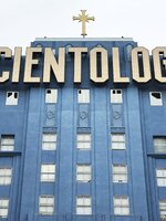 Vulkánlények, Travolta legkínosabb mozija, börtön és a milliárd éves szerződés – 8 meghökkentő tény a szcientológiáról