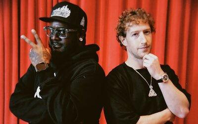 Z-Pain név alatt adott ki közös számot T. Pain és Mark Zuckerberg