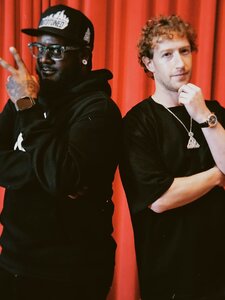 Z-Pain név alatt adott ki közös számot T. Pain és Mark Zuckerberg