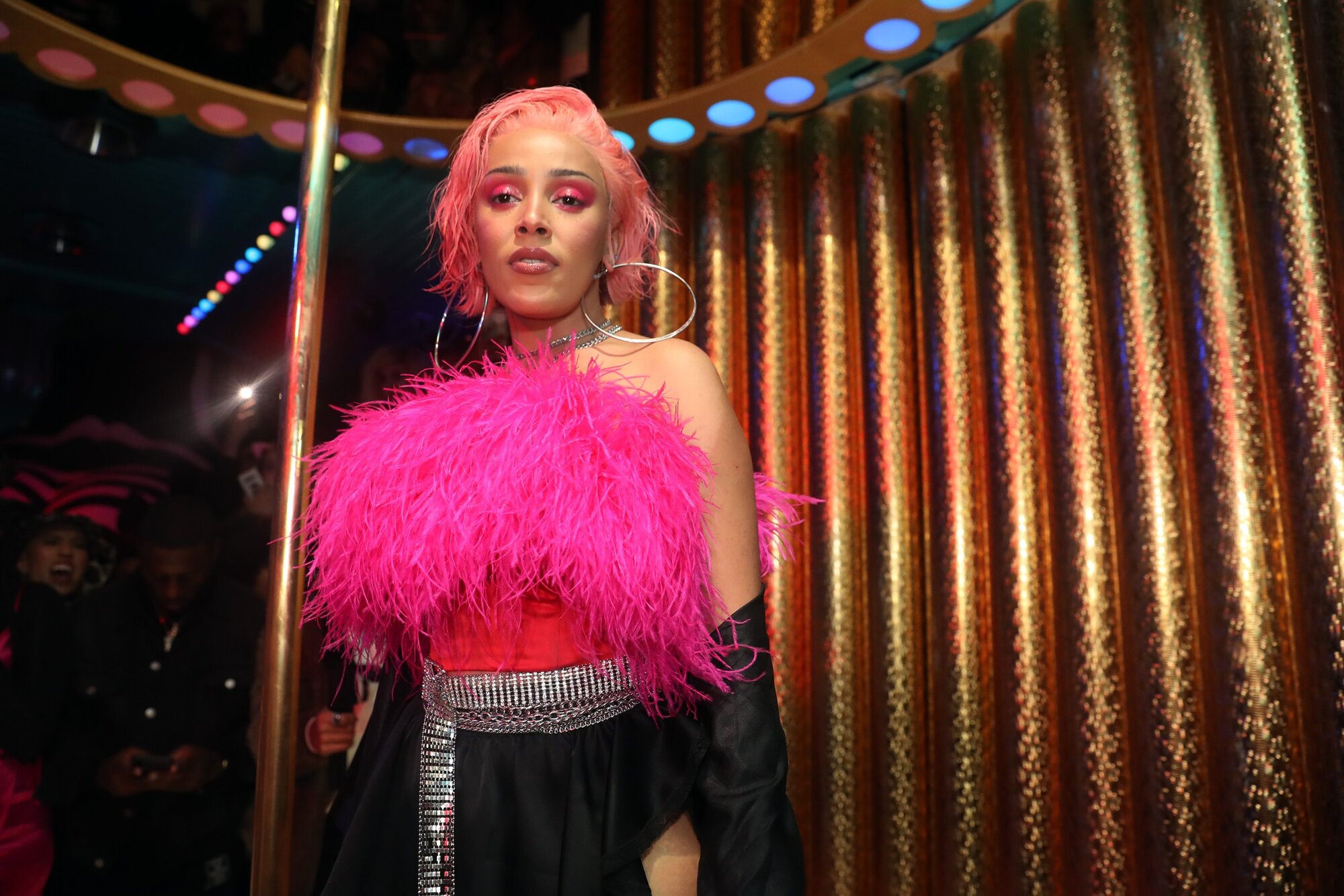 NEW YORK, NEW YORK - NOVEMBER 06.: Doja Cat fellép a Doja Cat Album Release Party-n a Museum of Sexben 2019. november 06-án New Yorkban. (Fotó: Johnny Nunez/WireImage)