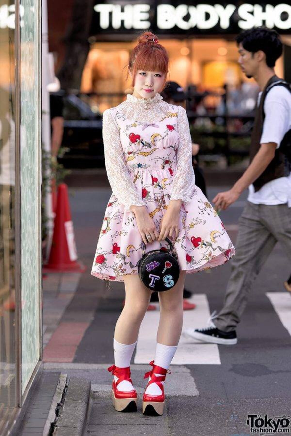 Kyoto-Rin japán lolita Haradzsukuban. Milk, Vivienne Westwood Rocking Horse Shoes & Baby The Stars Shine Bright visel.