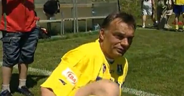 Mi volt Orbán Viktor mezszáma még megyei játékosként?