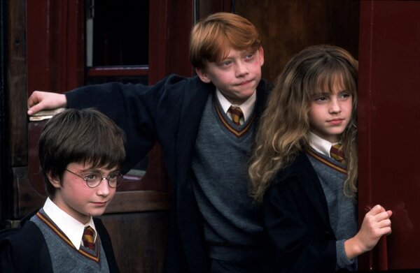 Na, erre vajon emlékszel? Melyik évben mutatták be a Harry Potter és a bölcsek köve című filmet?