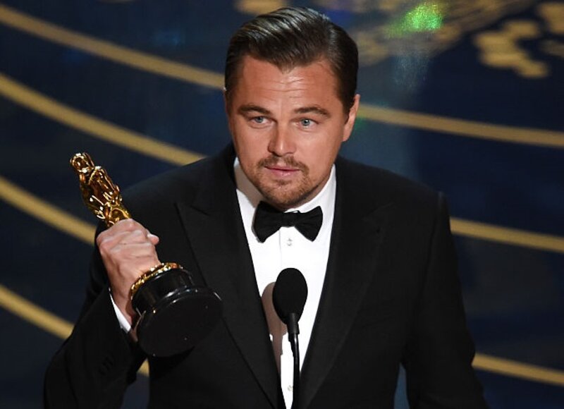 Végül, de nem utolsósorban: melyik filmjéért kapta meg Leo DiCaprio az Oscar-díjat?
