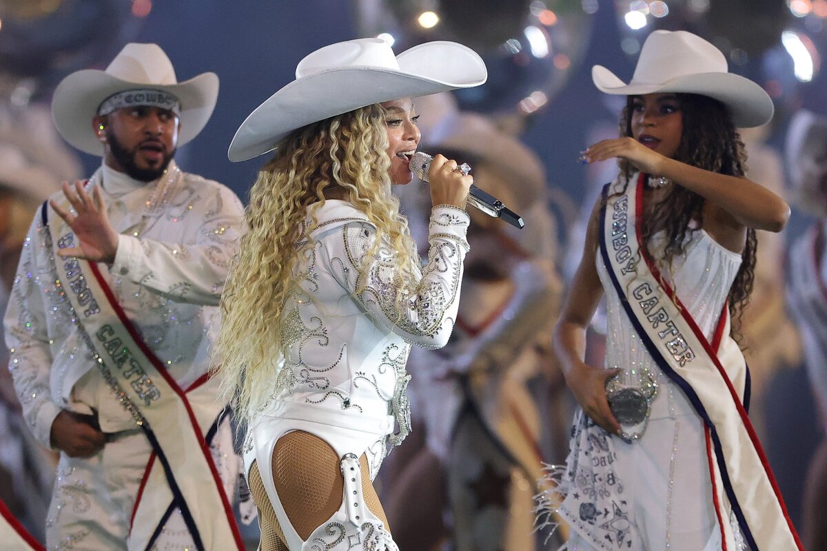 ellopták beyoncé kiadatlan dalait