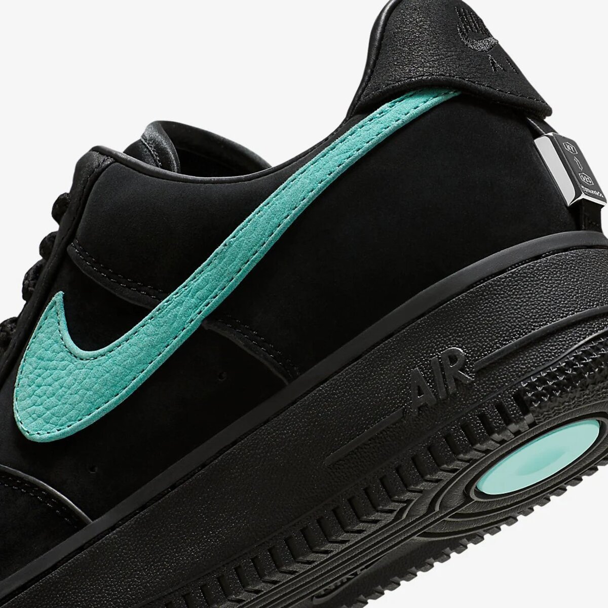 Tiffany and Co. x Nike Air Force 1 Low