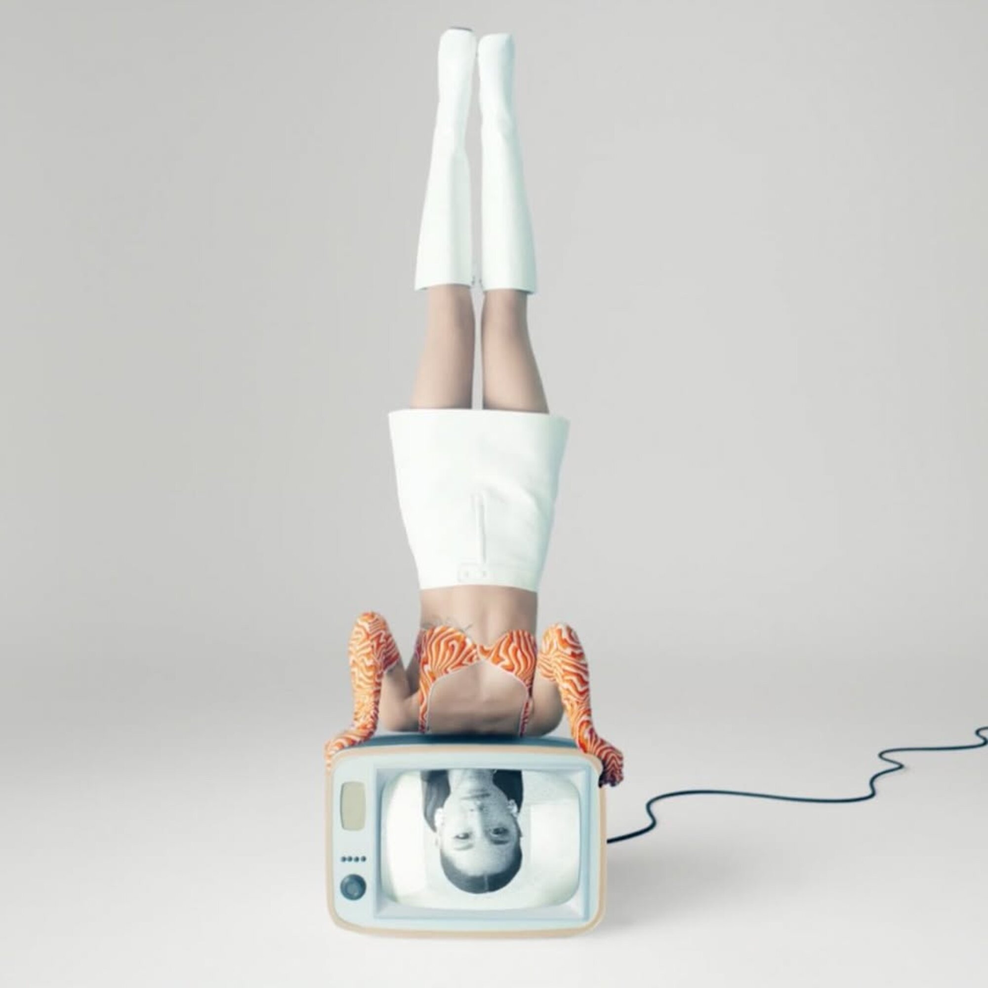 Ariana Positions érája.