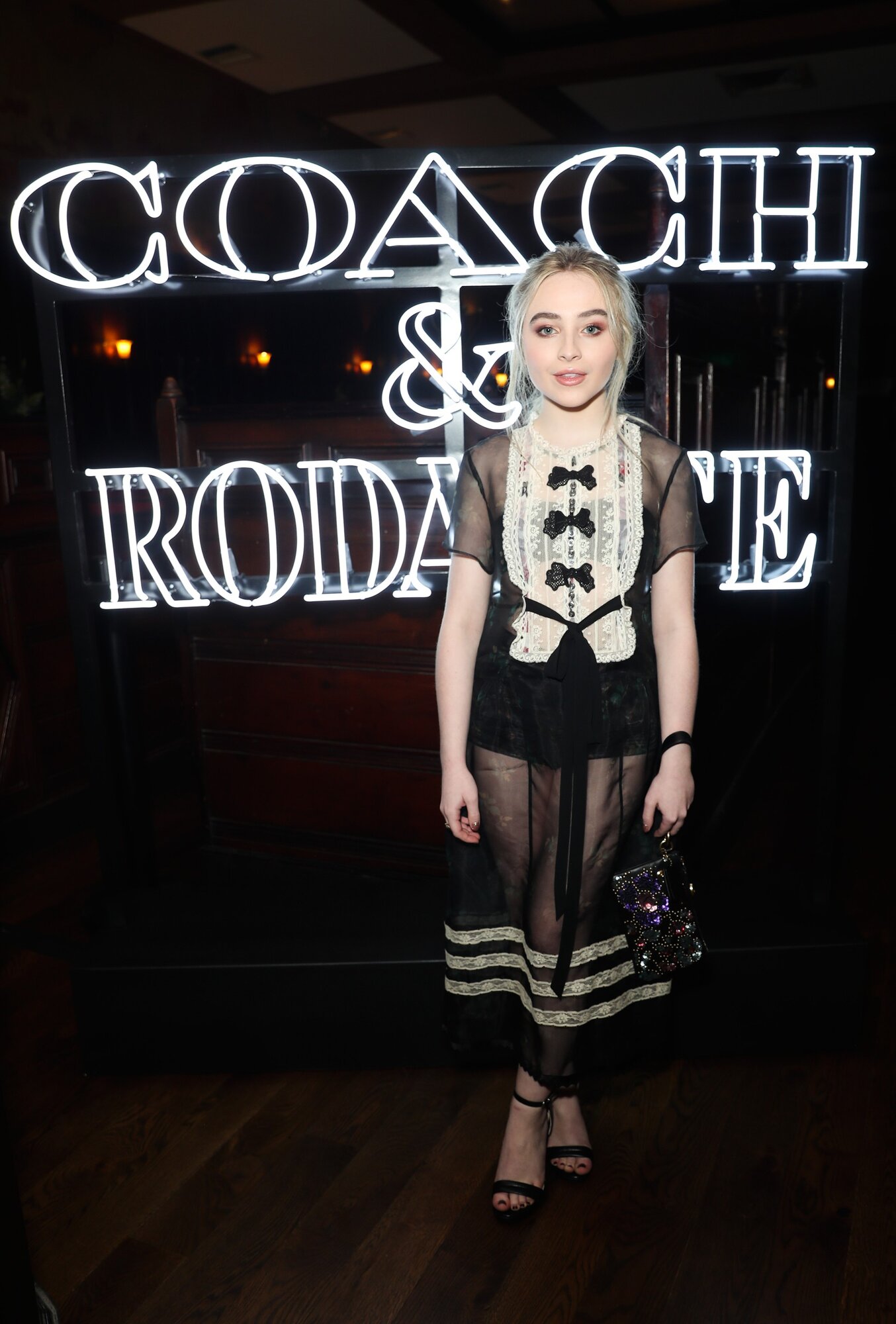 Sabrina Carpenter (Photo by Chelsea Lauren/WWD/Penske Media via Getty Images)
