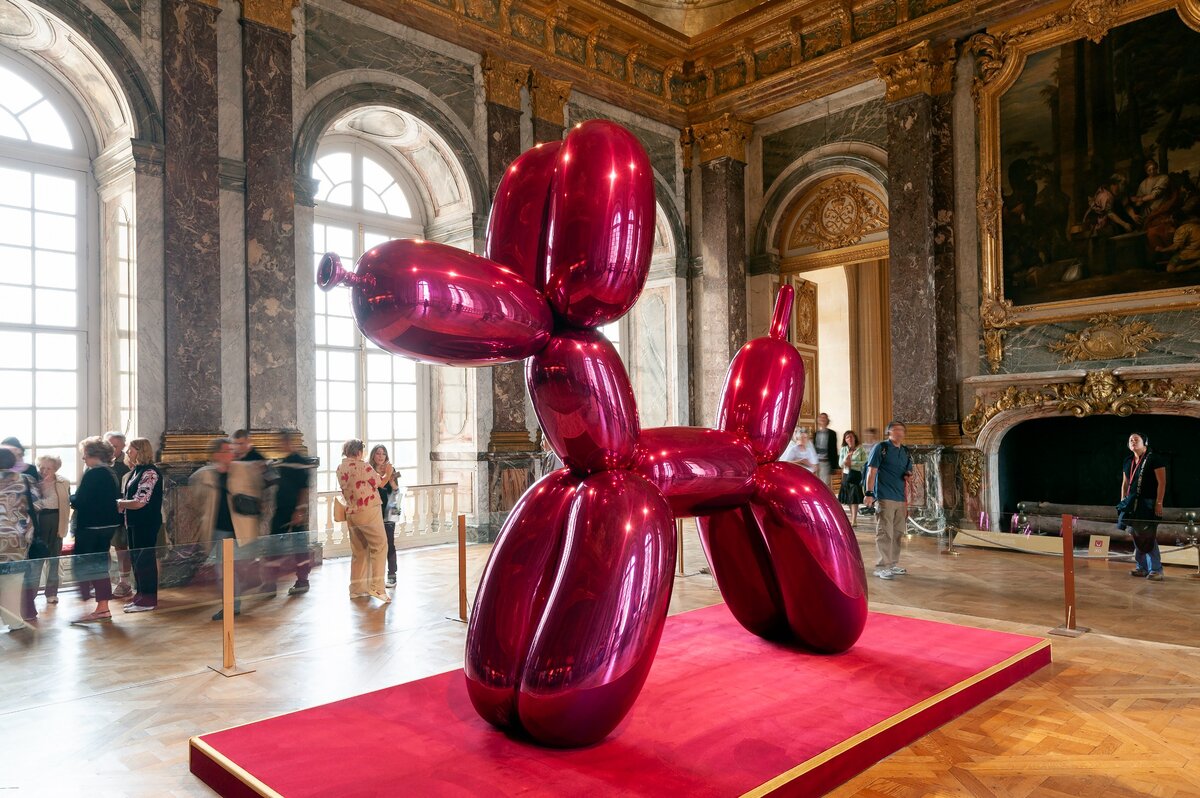 Jeff Koons Balloon Dog című műve