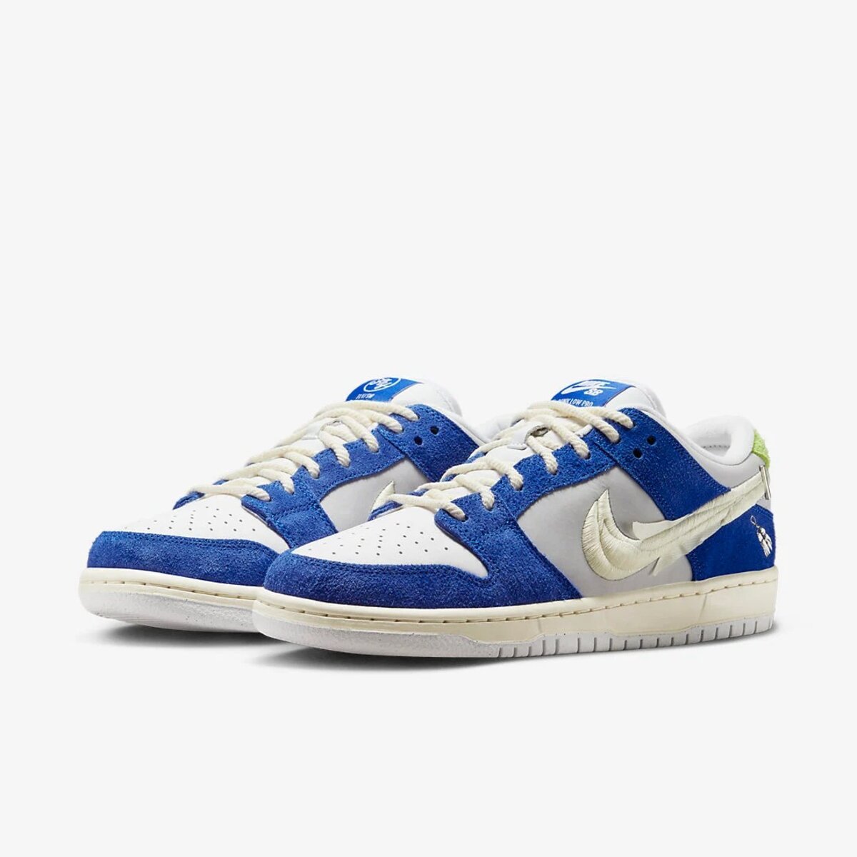 Fly Streetwear x Nike SB Dunk Low