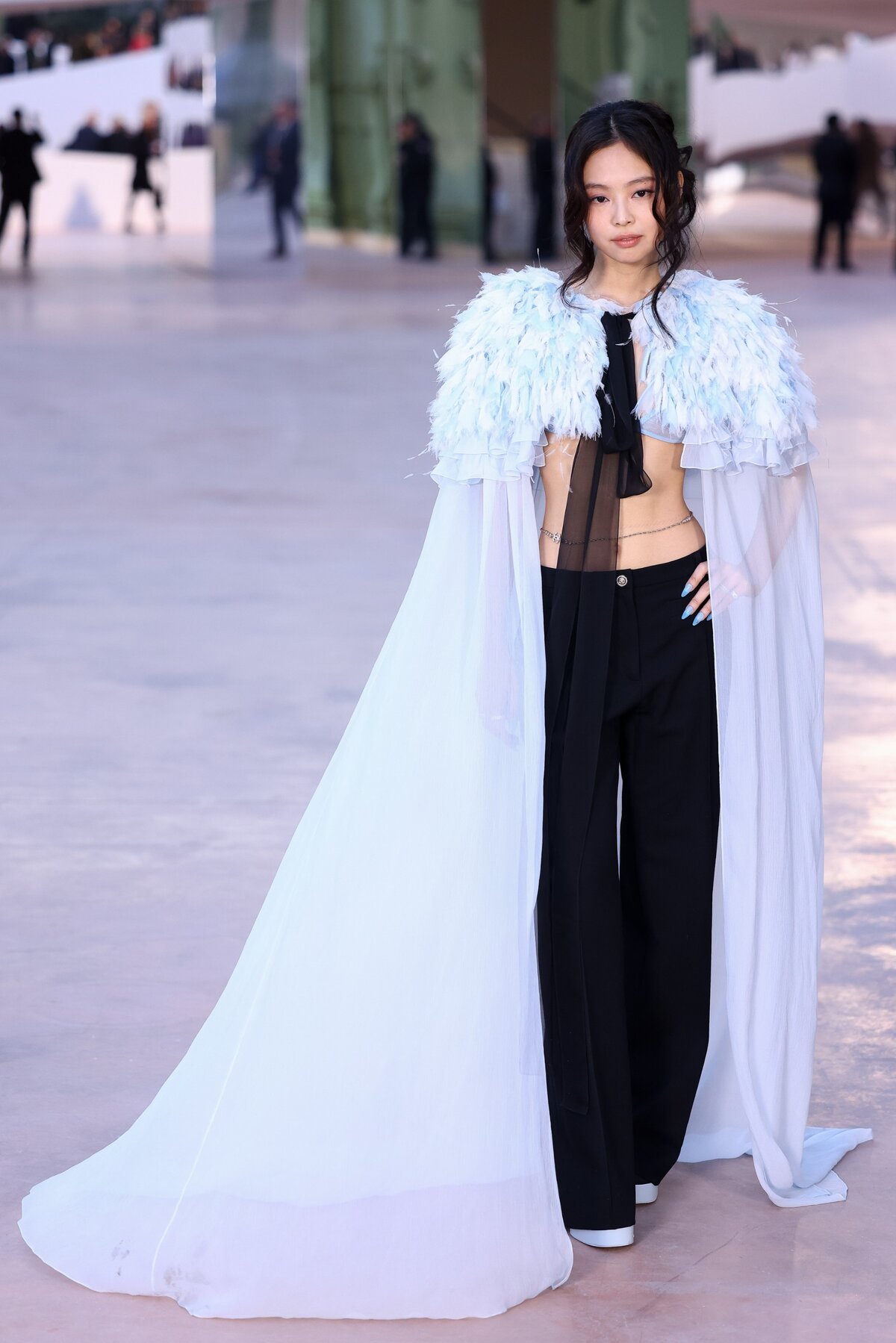 Jenni Kim a Chanel 2025-2026-os haute couture bemutatóján Párizsban