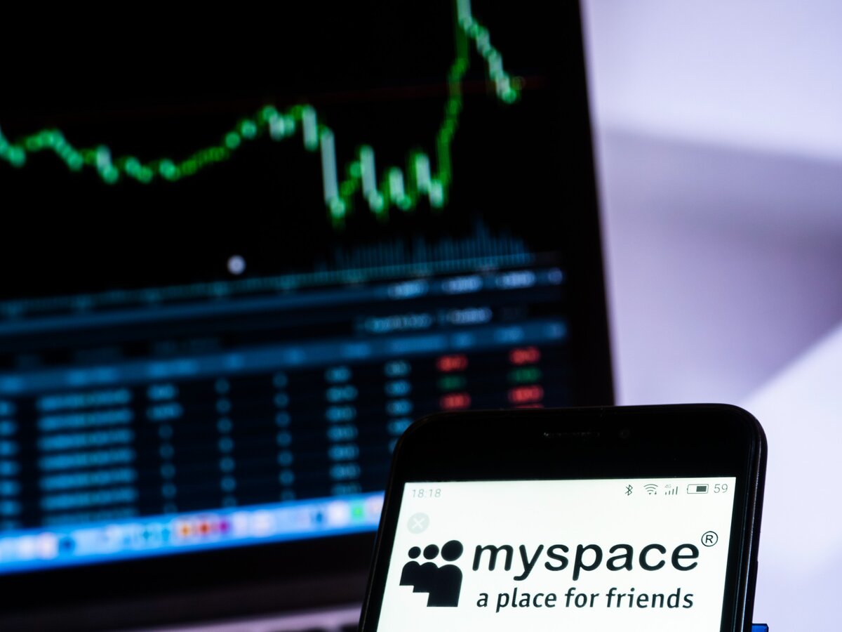 A Myspace 2004-ben elérte az egymillió felhasználót. 
