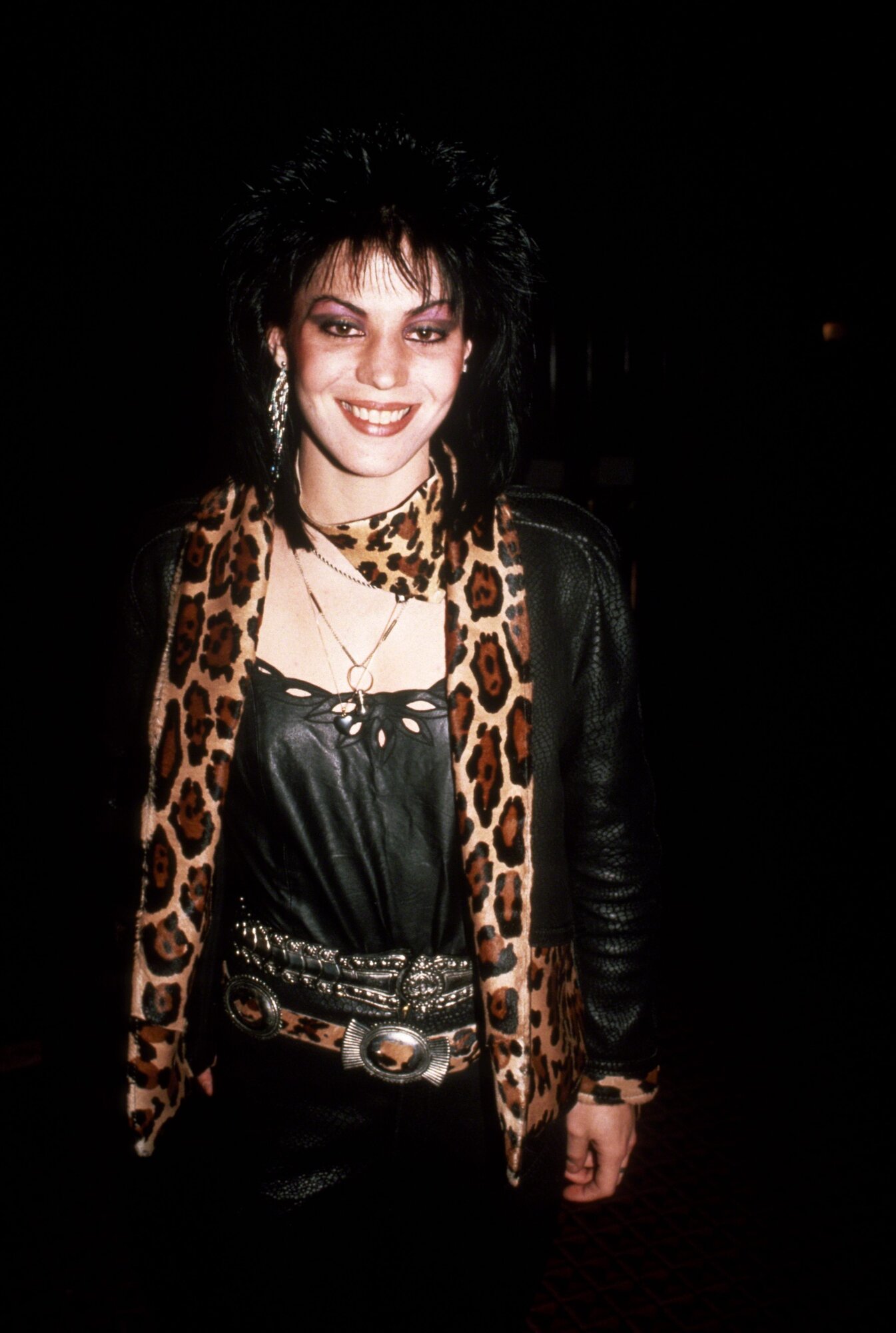 Joan Jett (eredeti nevén Joan Marie Larkin, (Wynnewood, Pennsylvania, 1958. szeptember 22. –) rockénekes, gitáros, dalszerző, lemezproducer és színésznő. Leginkább a Joan Jett and the Blackhearts zenekar frontembereként végzett munkáiról ismert, valamint a The Runaways nevű, már feloszlott lánybanda egyik tagjaként. Legismertebb dala a brit Arrows együttes I Love Rock ’N’ Roll című, 1975-ös számának 1982-es, általa készített feldolgozása.
