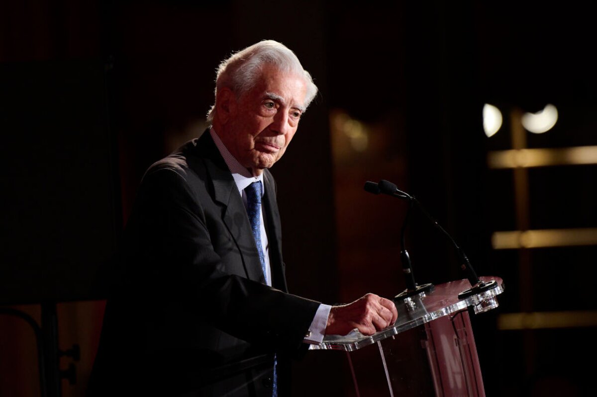 Mario Vargas Llosa