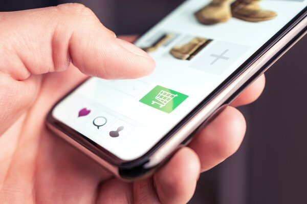 Mennyire utálod begépelni a kártyaadatokat minden online vásárlásnál?