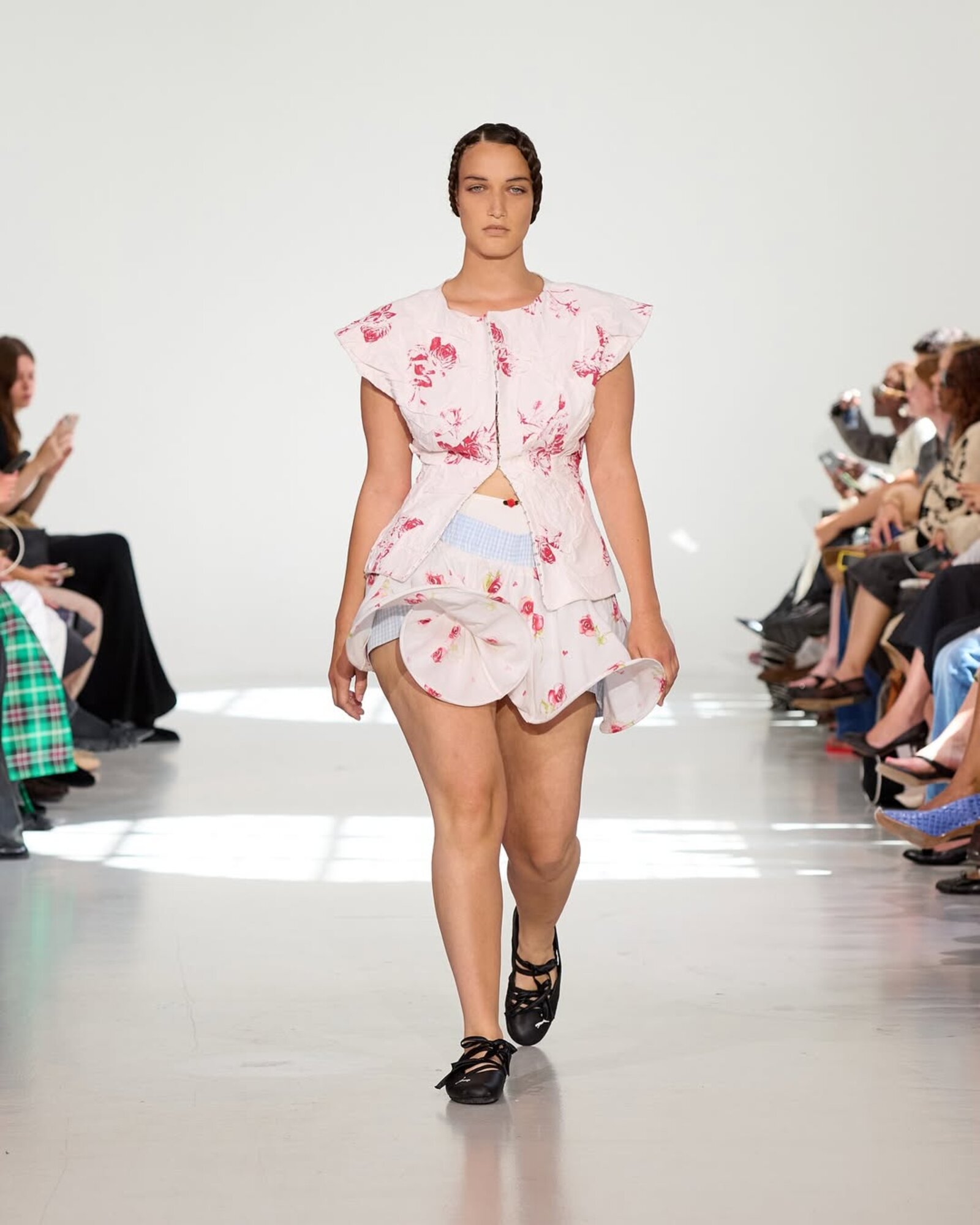 A Rave Review 2026-os kollekciója.