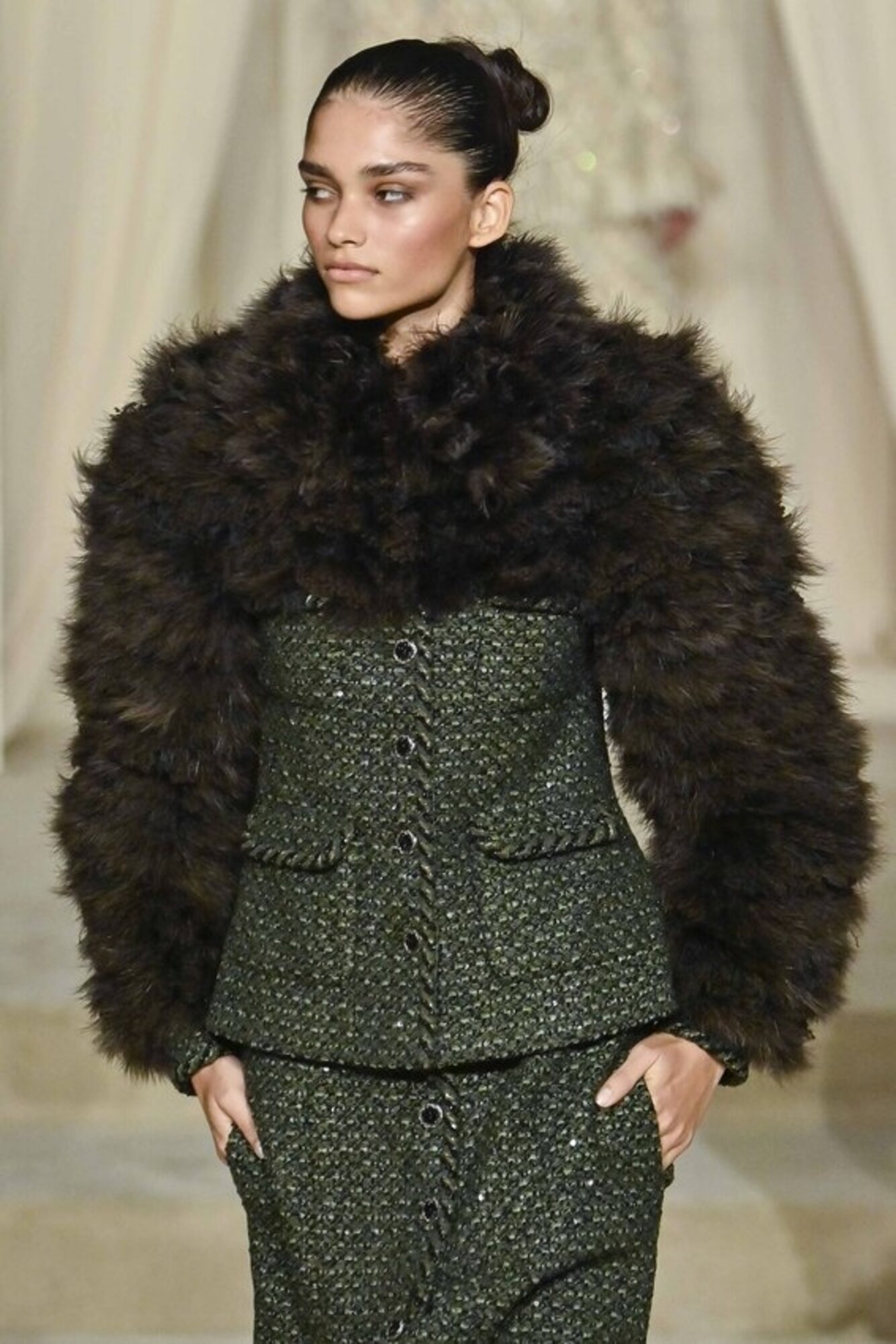 A Chanel új haute couture kollekciója a divatház egy évszázados örökségét mutatja be.